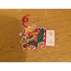 Pooh Gift Tag